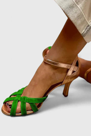 DANARIAH™ SIGNATURE COMFORT PUMPS