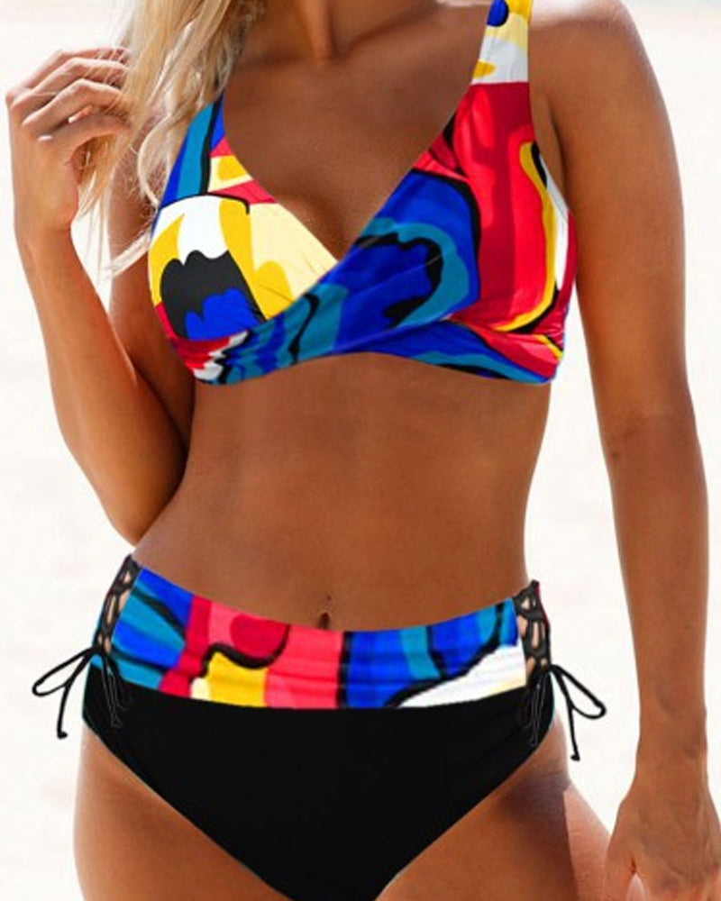 Eliana | Colorful and Elegant Bikini